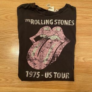 Women’s rolling stone shirt